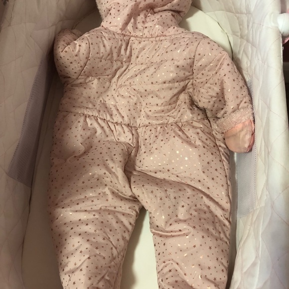 Cute pink Snow Suit - Picture 2 of 2